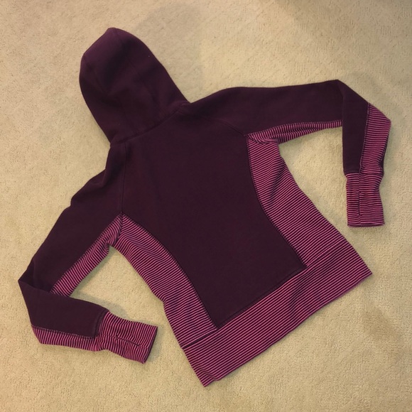 Lululemon Scuba Hoodie - Size 6 - Picture 5 of 5